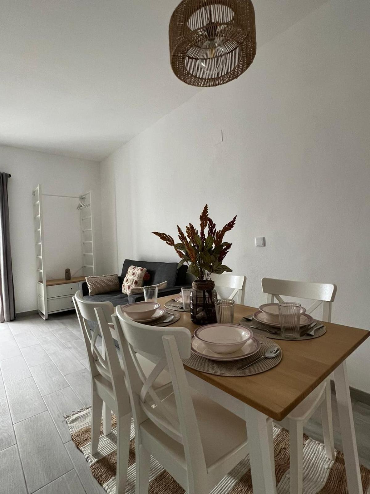 Apartamentos Turisticos A.Parra 赫雷斯 外观 照片