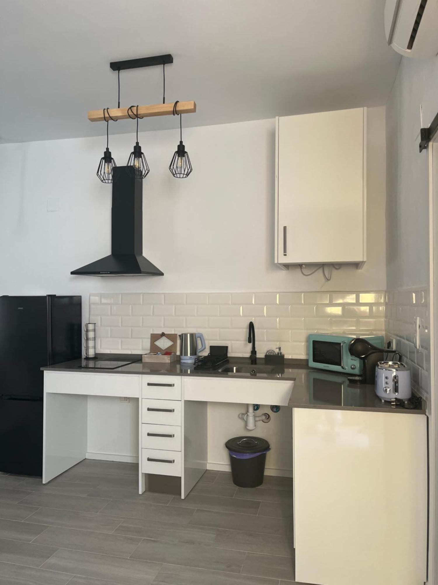 Apartamentos Turisticos A.Parra 赫雷斯 外观 照片