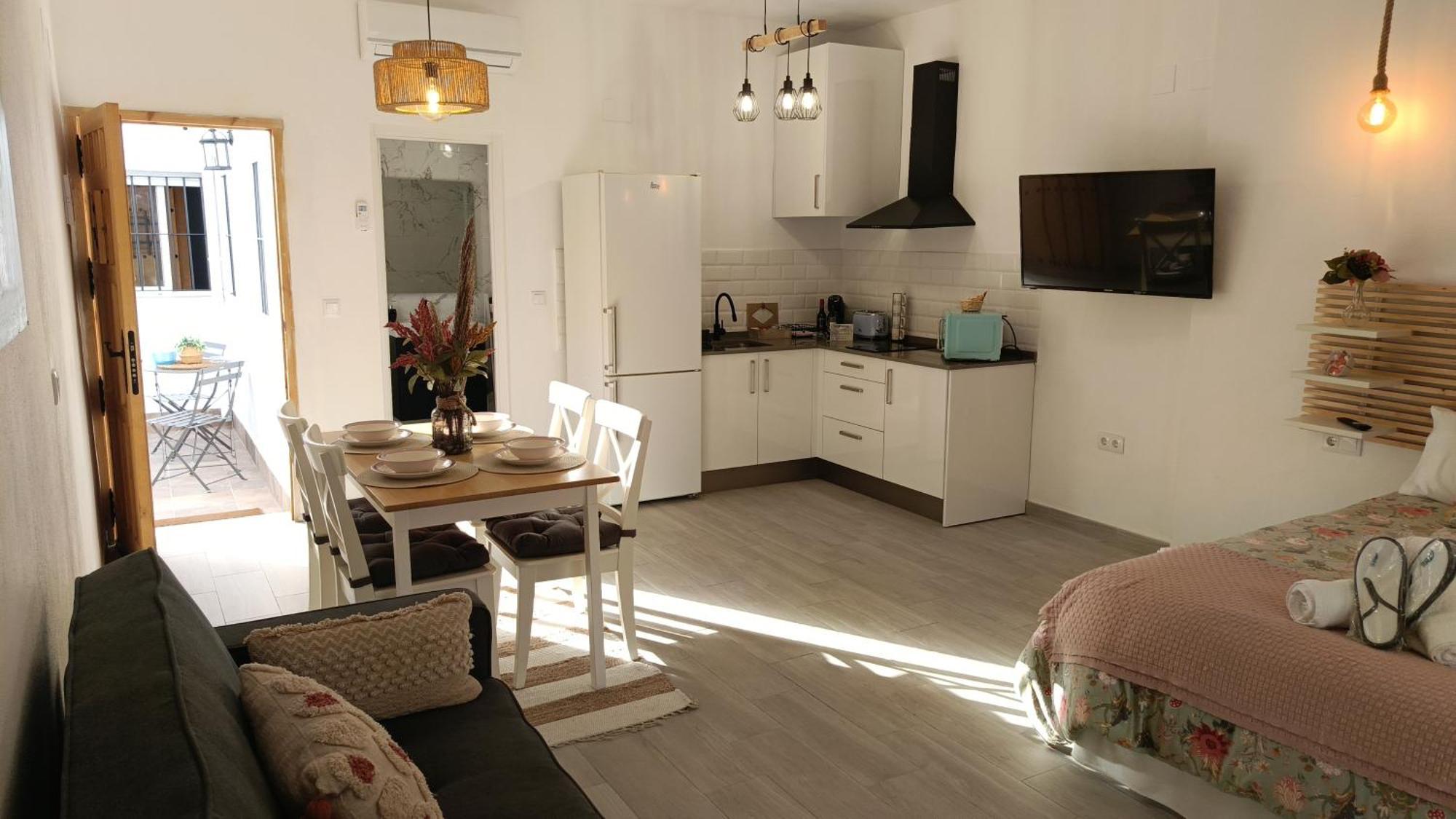 Apartamentos Turisticos A.Parra 赫雷斯 外观 照片