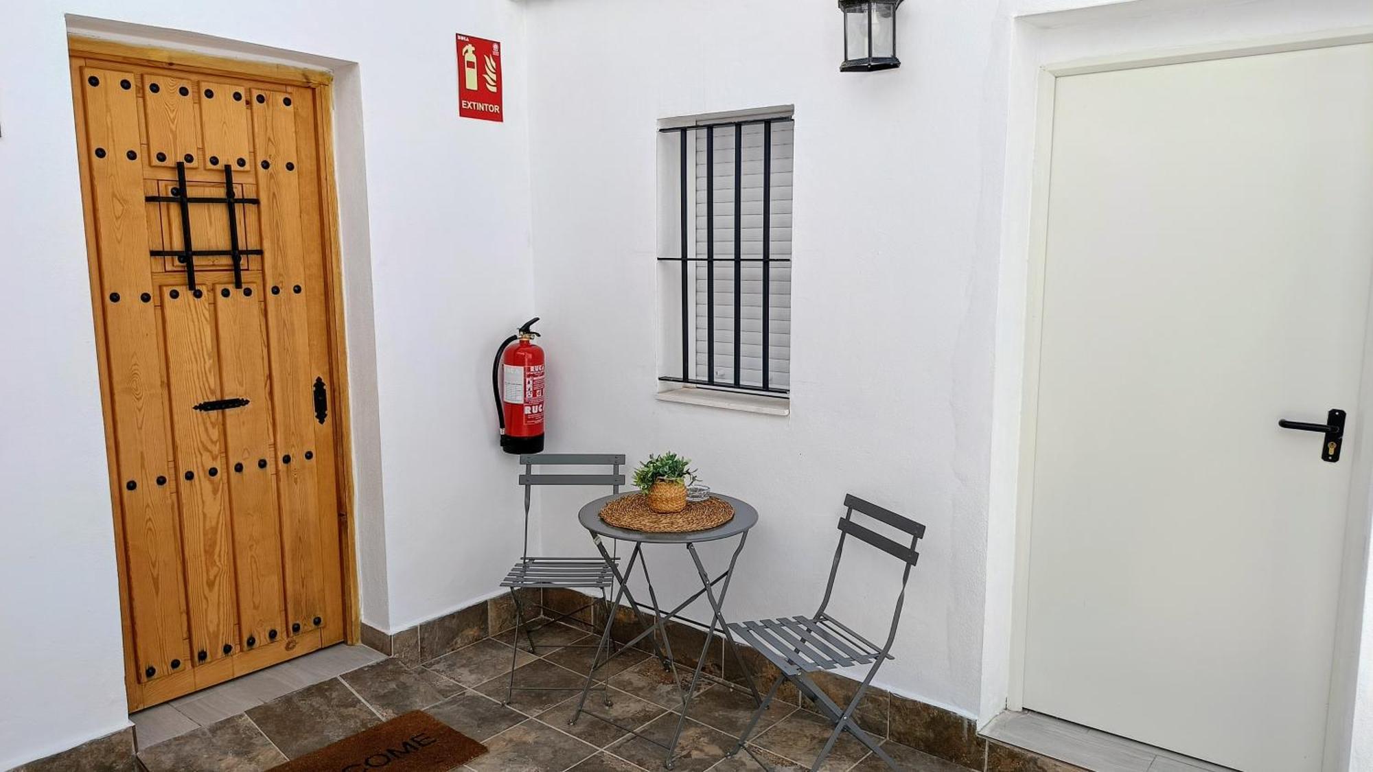 Apartamentos Turisticos A.Parra 赫雷斯 外观 照片