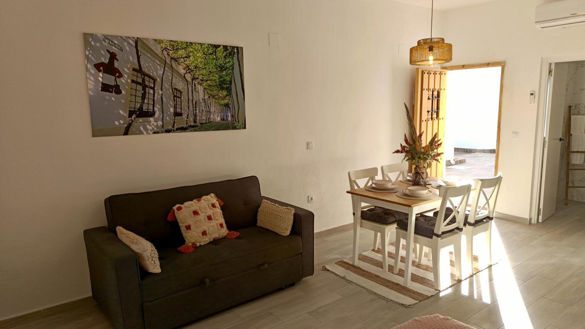 Apartamentos Turisticos A.Parra 赫雷斯 外观 照片