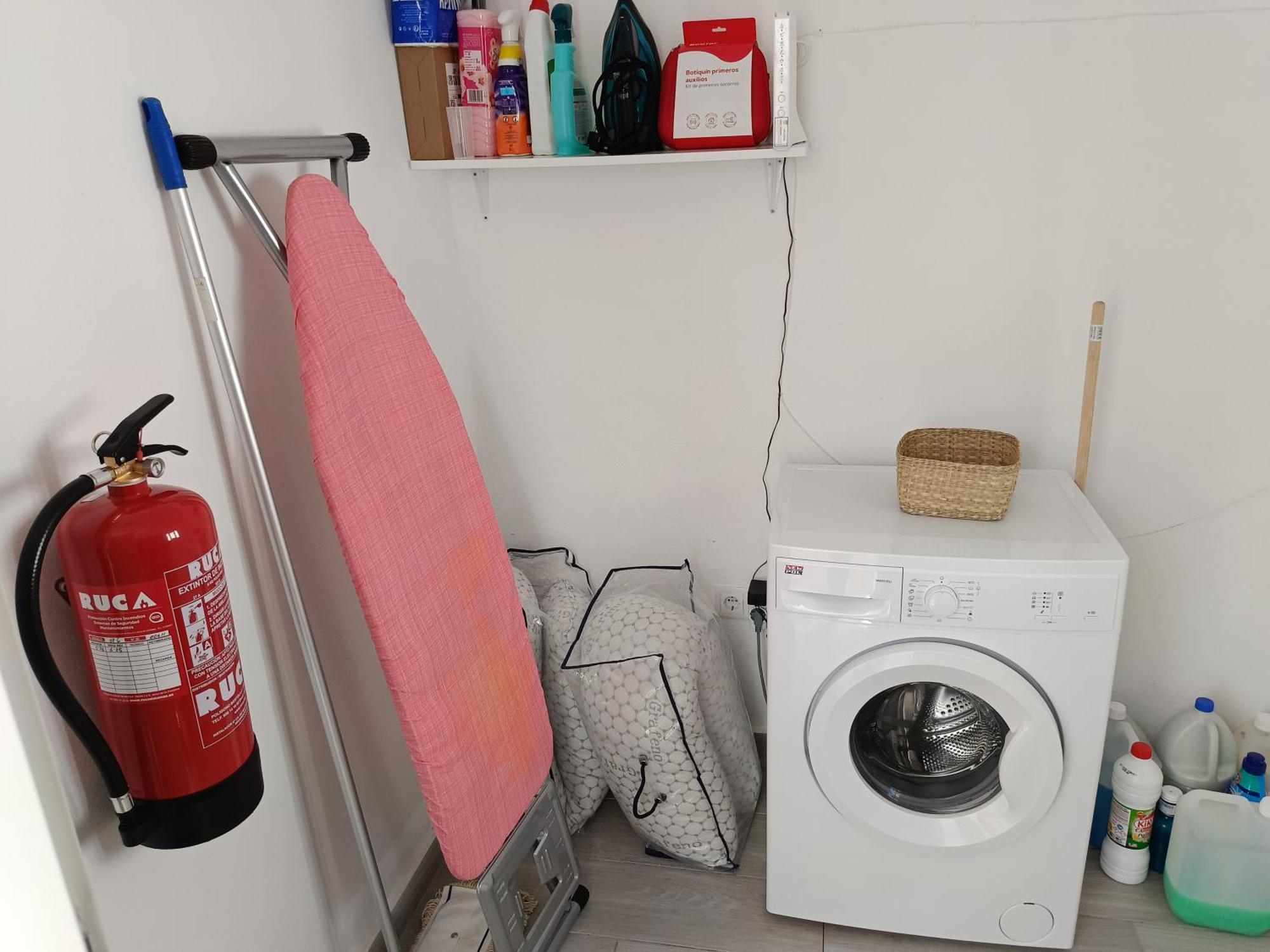 Apartamentos Turisticos A.Parra 赫雷斯 外观 照片